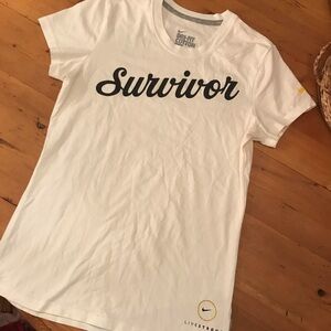 👟RARE NIKE DRI FIT LIVESTRONG Tee